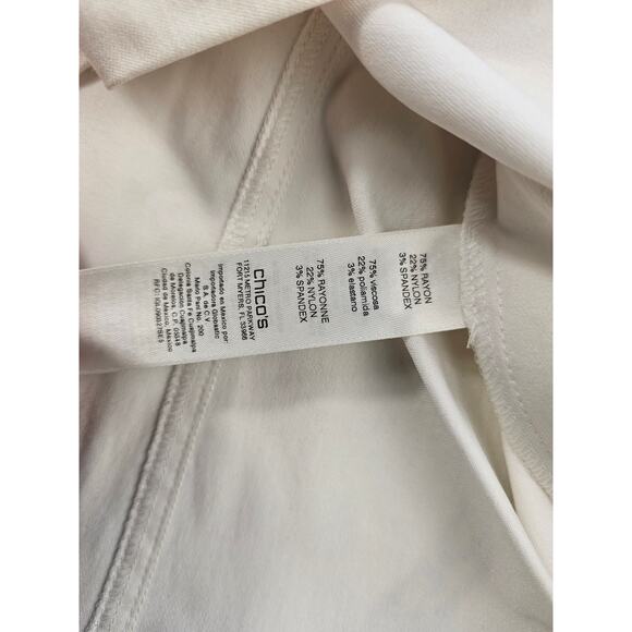 Chicos size 3 (XL) career casual shaket zip front and pockets EUC 3/4 sleeve - Picture 5 of 7